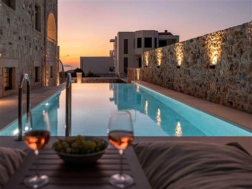 Sommerhus - 10 personer -  - Agia Marina - 73100