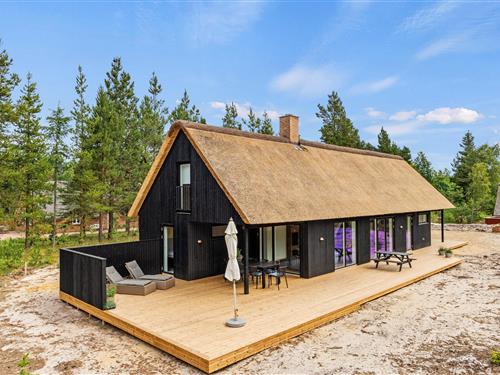 Sommerhus - 9 personer -  - Hans Hansensvej - Houstrup - 6830 - Nr. Nebel