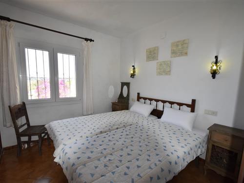 Villa - 4 persons -  - 03724 - Moraira