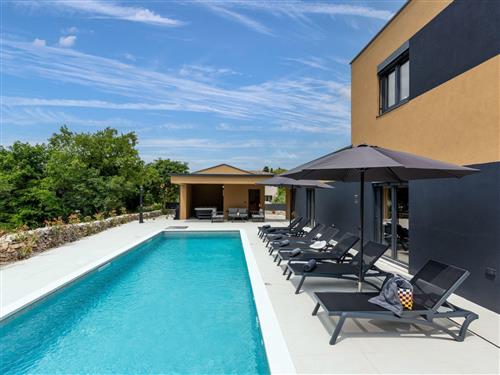 Holiday home - 14 persons -  - Bokordici - 52342