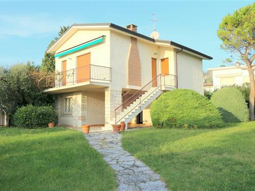 Holiday Home/Apartment - 4 persons -  - 37011 - Bardolino