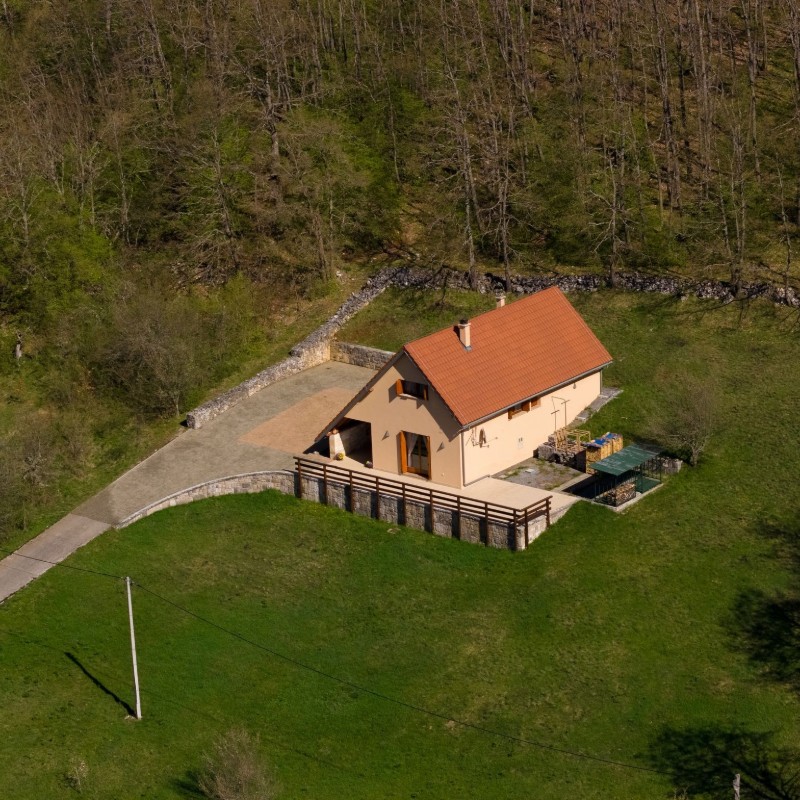 Sommerhus - 5 personer -  - Debelo brdo - 53234 - Udbina