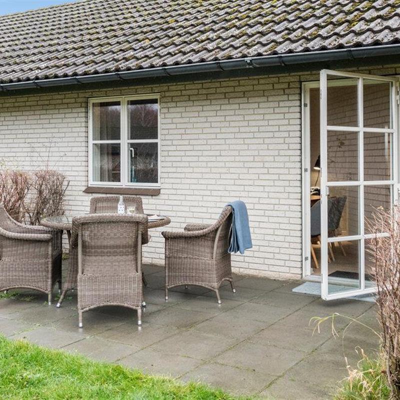 Sommerhus - 4 personer -  - Strandvejen - 3700 - Rønne