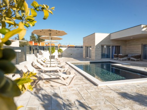 Holiday home - 6 persons -  - Smokovic 200 Z - Zadar- Smokovic - 23222 - Smokovic