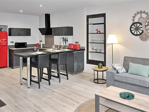 Holiday apartment - 4 persons -  - . Quai Rouget De L Isle - 84800 - L Isle Sur La Sorgue