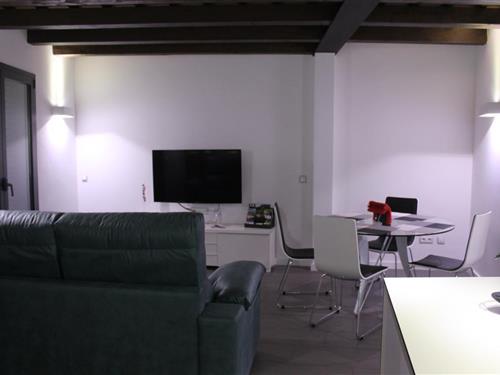 Holiday Home/Apartment - 4 persons -  - Avinguda de girona - 17800 - Olot