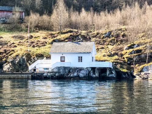 Fritidshus - 4 personer -  - Kyrpingsvegen - Åkrafjorden/Kyrping - 5590 - Etne