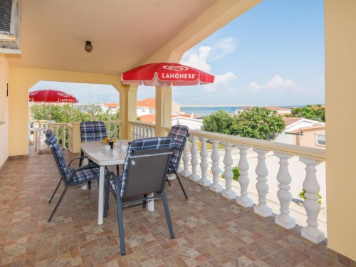 Holiday apartment - 4 persons -  - Ulica Soldatica X - 23234 - Vir