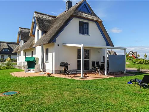 Holiday Home/Apartment - 4 persons -  - Poeler Drift - 23968 - Zierow Ot Poeler Drift