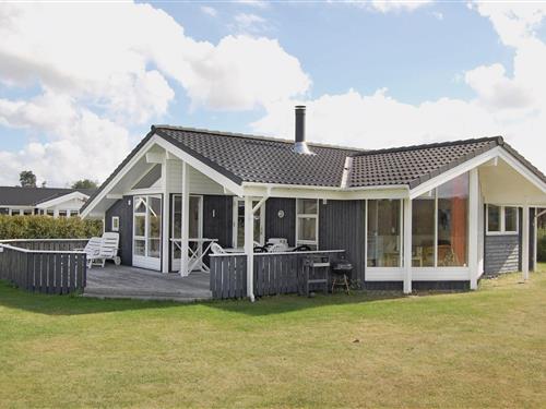 Sommerhus - 8 personer -  - Elsdyrstien - Marielyst - 4873 - Væggerløse