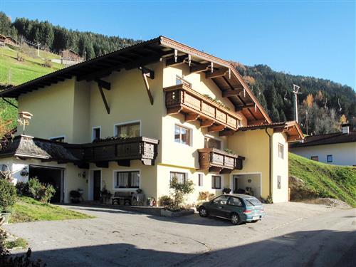 Holiday Home/Apartment - 5 persons -  - Mayrhofen - 6284