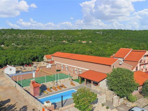 Sommerhus - 10 personer -  - Ugljane - Split-Ugljane - 21243 - Ugljane