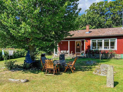 Holiday home - 4 persons -  - Norreholmsvägen - 372 94 - Listerby