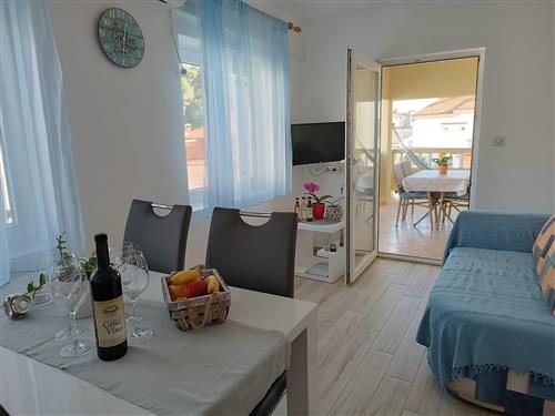 Sommerhus - 4 personer -  - Palit - 51280 - Palit