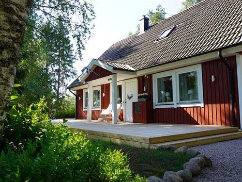 Holiday Home/Apartment - 6 persons -  - Kväggen - 681 91 - Kristinehamn