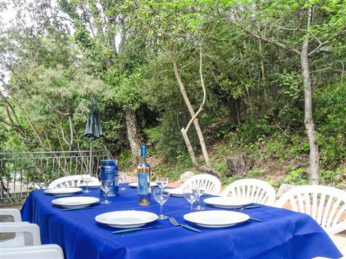Holiday home - 8 persons -  - Gassin - 83580