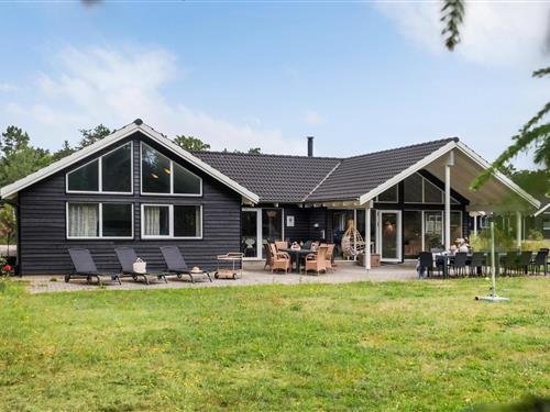 Sommerhus - 18 personer -  - Asserbohusvej - Asserbo - 3300 - Frederiksværk