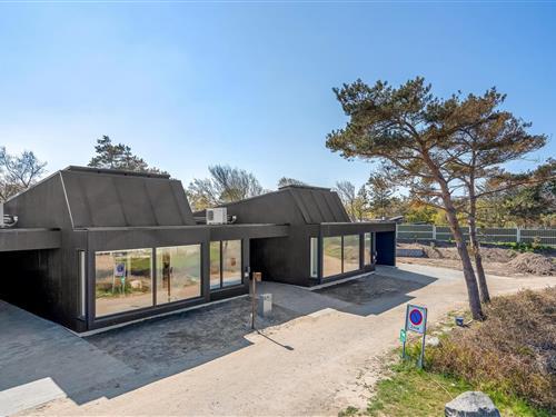 Holiday Home/Apartment - 6 persons -  - Feriebyen - 3250 - Gilleleje