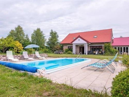 Sommerhus - 8 personer -  - 72210 - Anielino