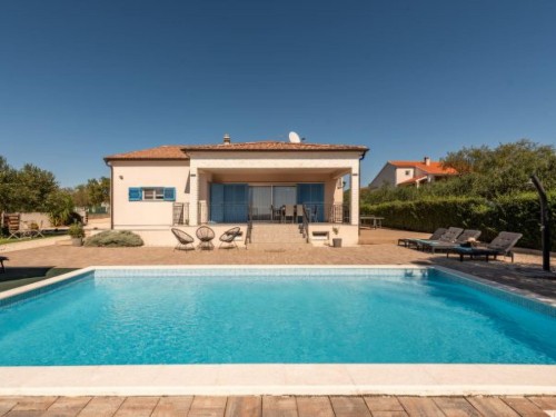 Holiday home - 8 persons -  - 23423 - Polaca