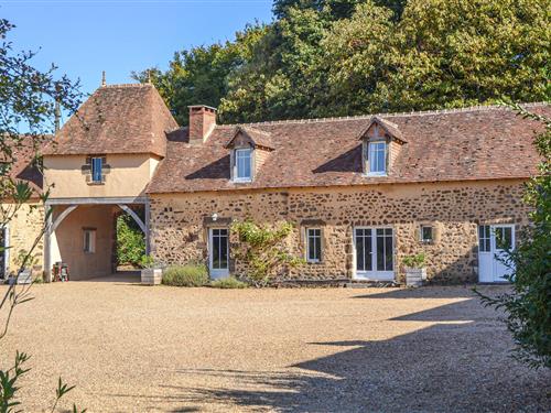 Sommerhus - 4 personer -  - Bois Guillaume - 72240 - Domfront En Champagne