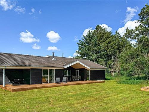 Sommerhus - 12 personer -  - Nørtvedvej - Bratten - 9970 - Strandby