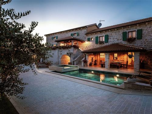 Holiday home - 10 persons -  - Porec/Heraki - 52448