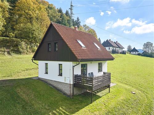 Sommerhus - 6 personer -  - Stárkov - 549 36