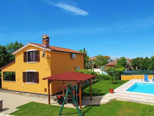 Holiday Home/Apartment - 6 persons -  - Grgani 250b - 52404 - Sv.Petar U Šumi