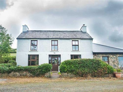 Holiday home - 7 persons -  - V93V9F6 - Killarney