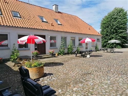 Ferielejlighed - 9 personer -  - Skovbyvej - 6470 - Als