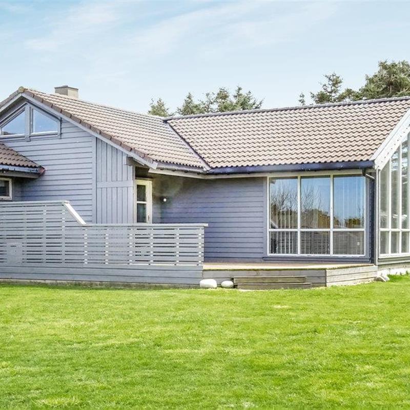 Sommerhus - 12 personer -  - Nordsjøveien - Kleppe/Reve - 4352 - Kleppe