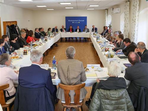  - 3 personer -  - Schlossparkstraße - 93128 - Regenstauf