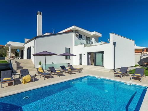 Feriehus - 8 personer -  - Dorina - Umag-Kastel - 52460 - Buje