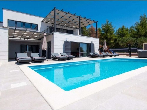 Holiday apartment - 8 persons -  - 20250 - Stankovic
