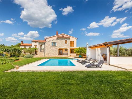 Holiday home - 6 persons -  - Fazanska cesta - Pula-Galizana - 52216 - Galizana