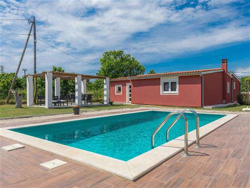 Holiday home - 6 persons -  - Medulin/Šišan - 52100