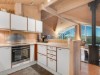 Image 11 - Kitchen