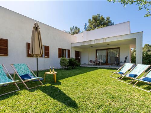 Holiday home - 6 persons -  - Calle de l'Arx. Lluis Salvador - Amedart, Alcudia - 07400 - Alcudia