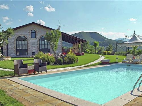 Hytte - 5 personer -  - 61043 - Cagli