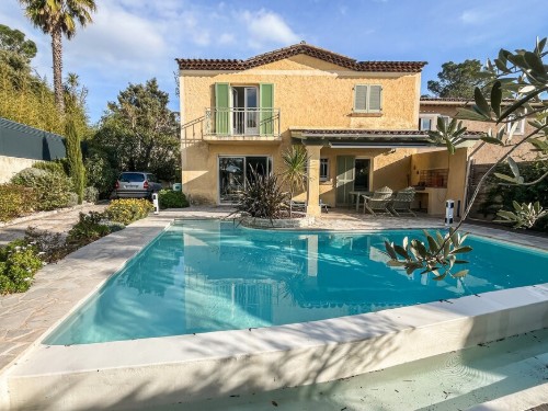 Sommerhus - 8 personer -  - 1 Avenue De La Santoline - 83700 - Saint Raphael