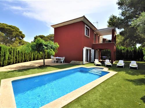 Holiday home - 8 persons -  - Calle Albéniz - 07637 - Llucmajor