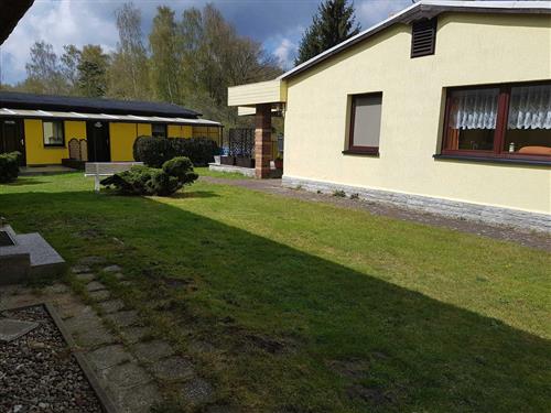 Holiday Home/Apartment - 6 persons -  - Bahnhofstr. - 17449 - Trassenheide