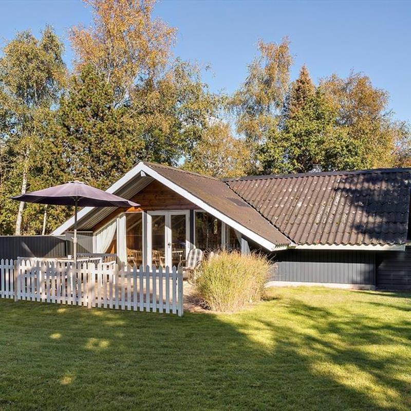 Ferienhaus - 4 Personen -  - Skovmærkevej - Marielyst - 4873 - Väggerlöse