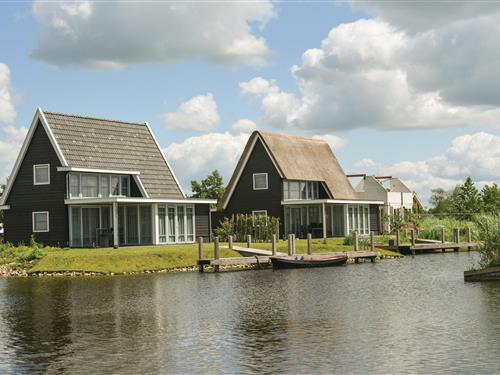 Holiday Home/Apartment - 6 persons -  - Jonenweg - 8355 CN - Giethoorn