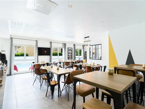 Holiday apartment - 6 persons -  - 69380 - Lissieu