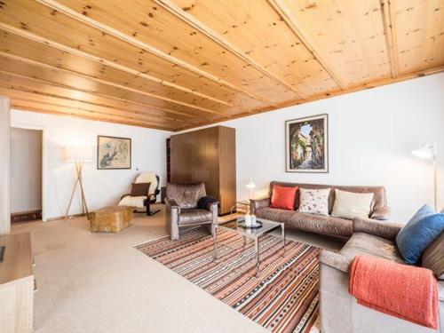 Holiday apartment - 5 persons -  - 7032 - Laax