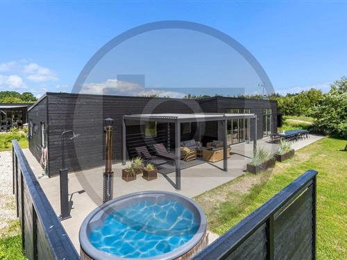 Sommerhus - 16 personer -  - Skovsøen - Fjellerup - 8585 - Glesborg