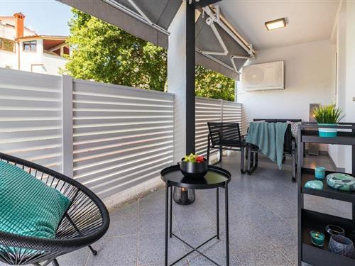 Holiday Home/Apartment - 6 persons -  - De Franceschijeva - 52100 - Pula