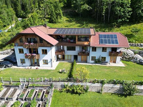 Holiday Home/Apartment - 4 persons -  - Neusach - 9762 - Weissensee